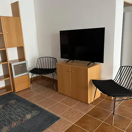 아파트 A Cosy Basement Hluboká nad Vltavou